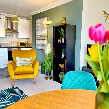 Beautiful Chic Apartment, Lift, Views & Parking Scarborough Exterior foto